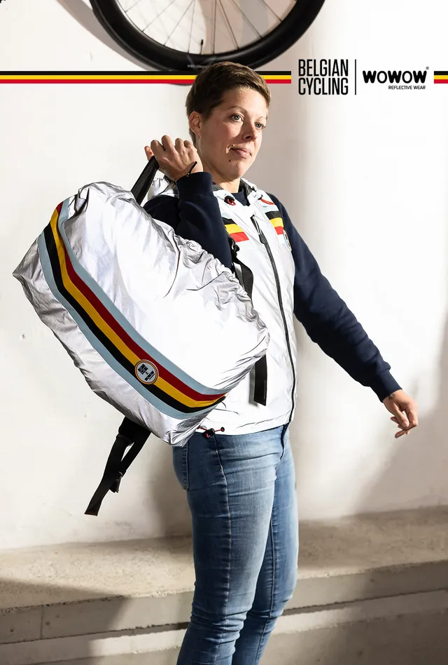 wowow-belgian-cycling-bag-cover-coprizaino-riflettente-20-25l image 1