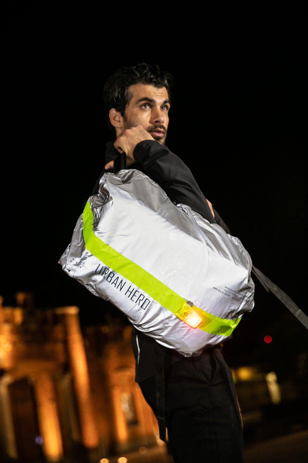 wowow-bag-cover-urban-hero-full-reflective-coprizaino-riflettente-per-zaino-30-3 image 4