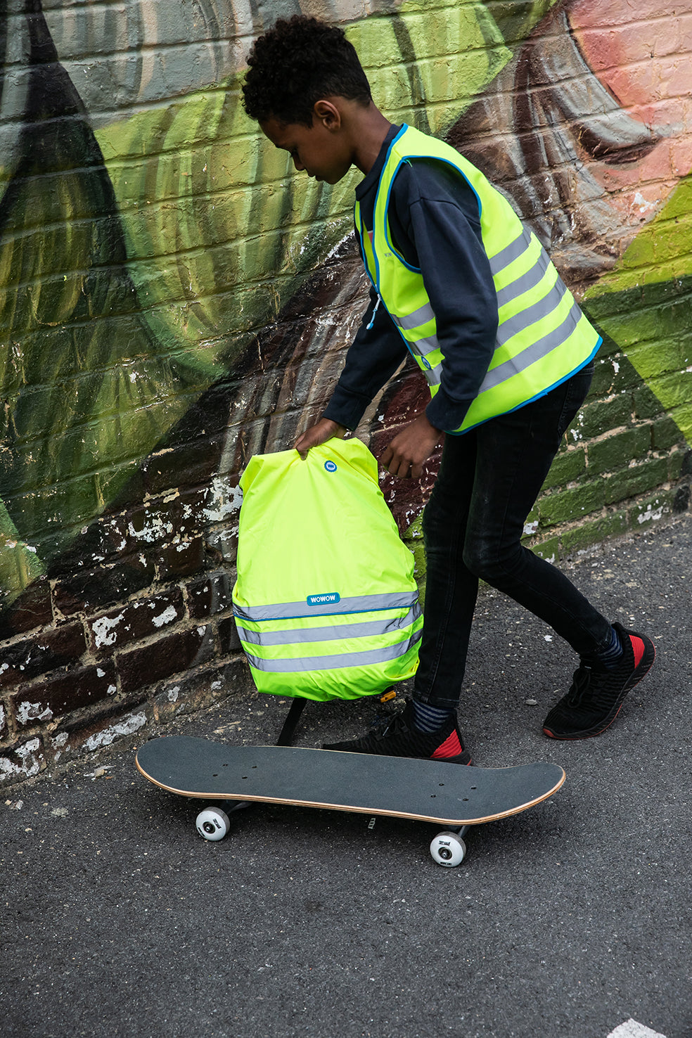 wowow-bag-cover-fun-coprizaino-impermeabile-fluorescente-per-zaini-fino-a-20-lit image 4