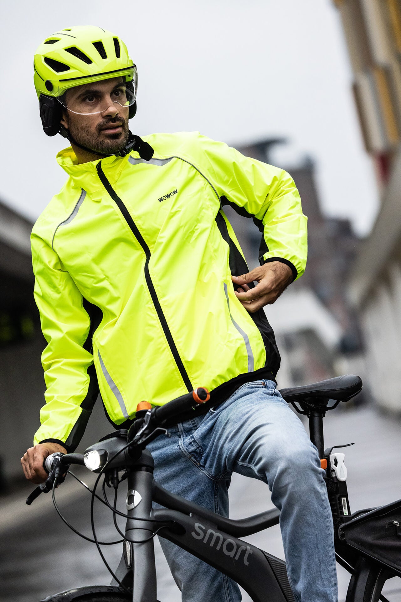 wowow-ben-nevis-jacket-yellow-giacca-antipioggia-fluorescente-riflettente-per-ci image 3