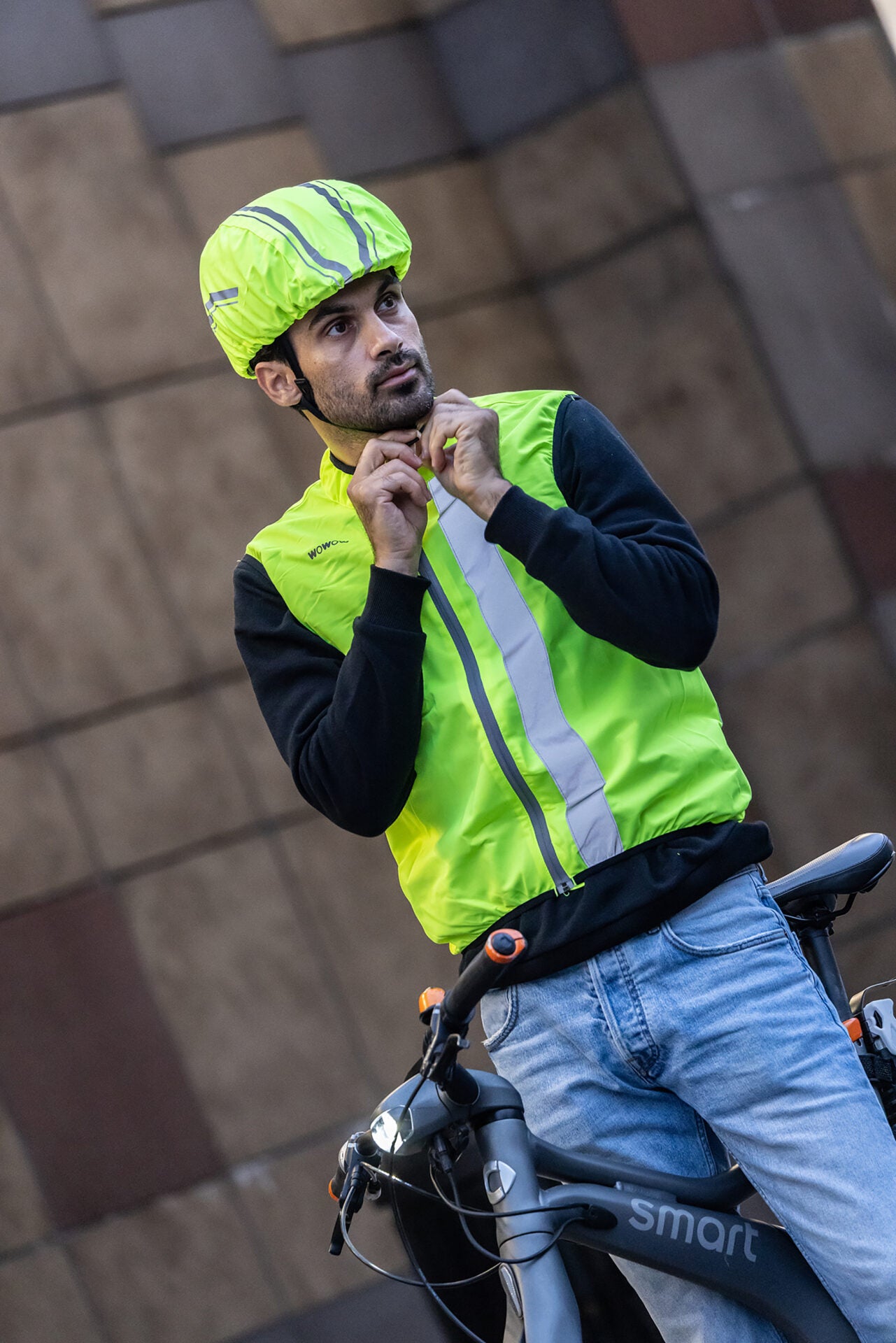 wowow-maverick-jacket-yellow-giacca-fluorescente-riflettente-stretch-per-city-bi image 3