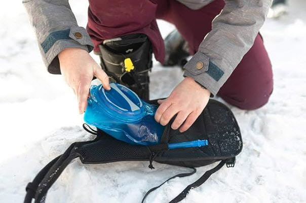camelbak-bootlegger-ski-hydration-pack-zaino-da-sci-con-serbatoio-1-5l image 6