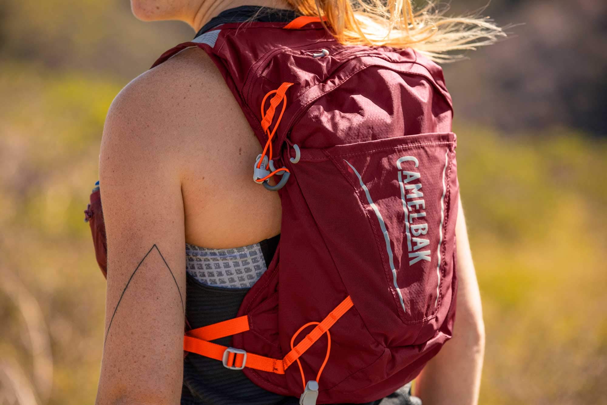 camelbak-octane-9-zaino-da-idratazione-donna image 5