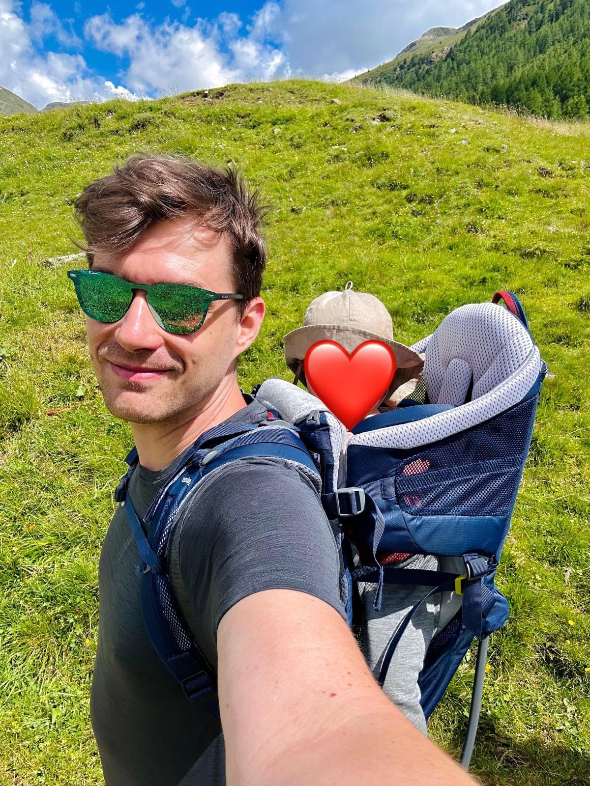 Ottimo zaino per escursioni col piccolo