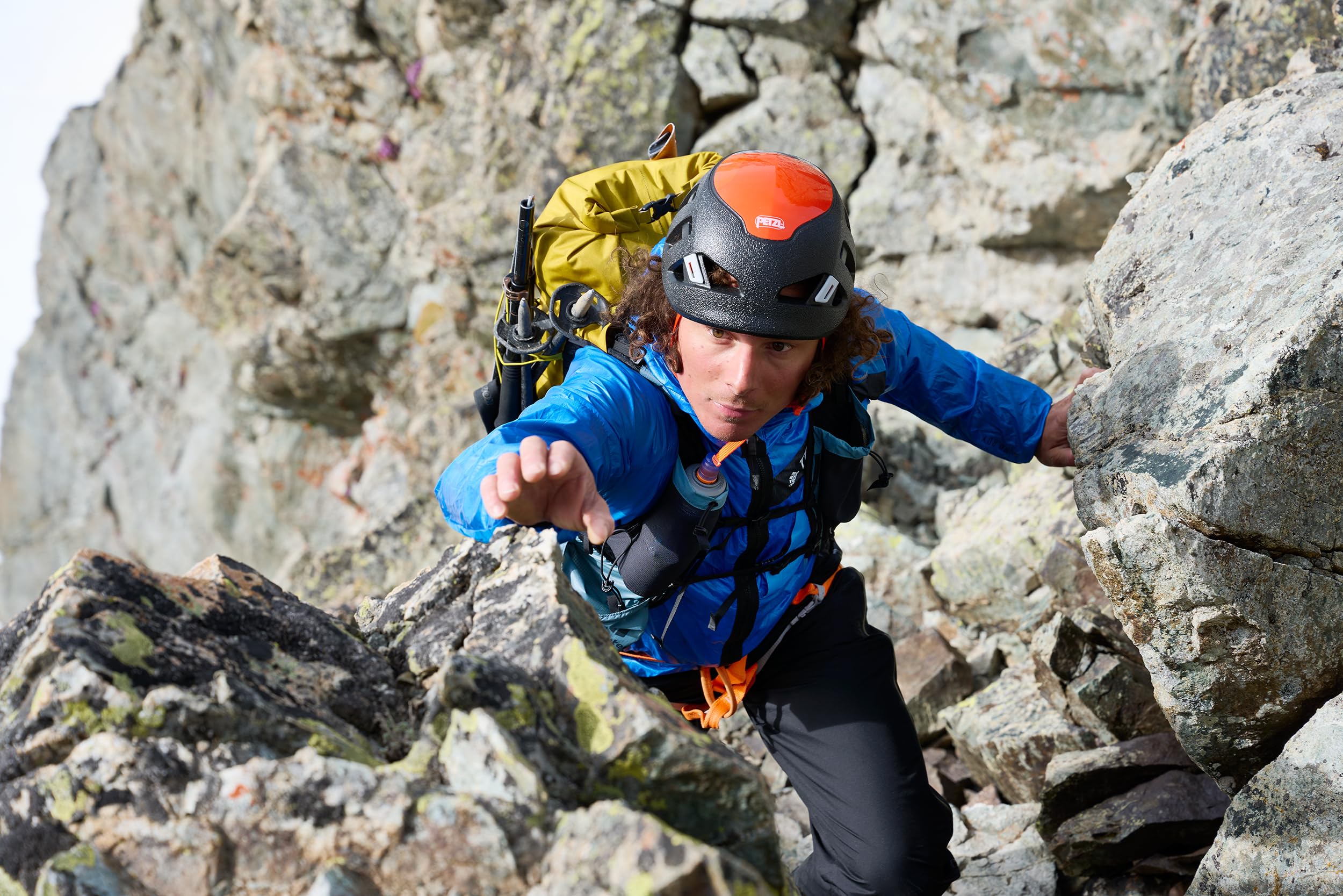 deuter-vertrail-16-zaino-alpino-impermeabile-con-roll-top image 7