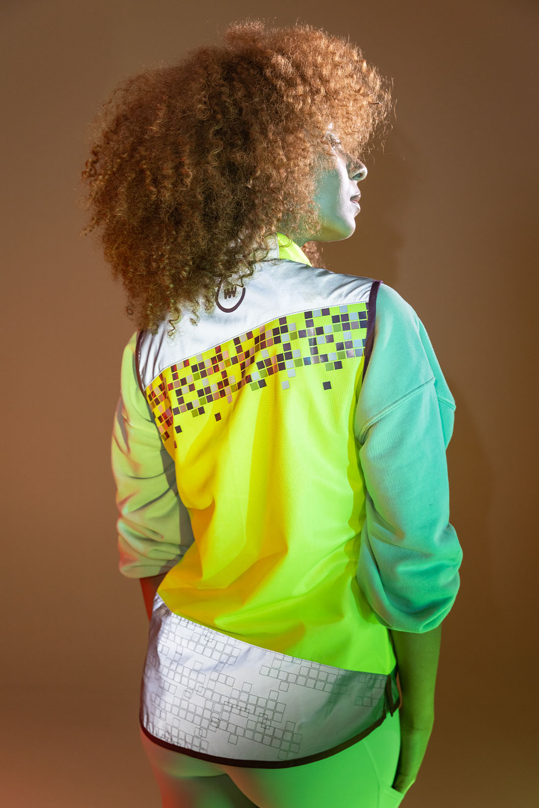 giacca-amy-wowow-gialla-fluorescente image 4