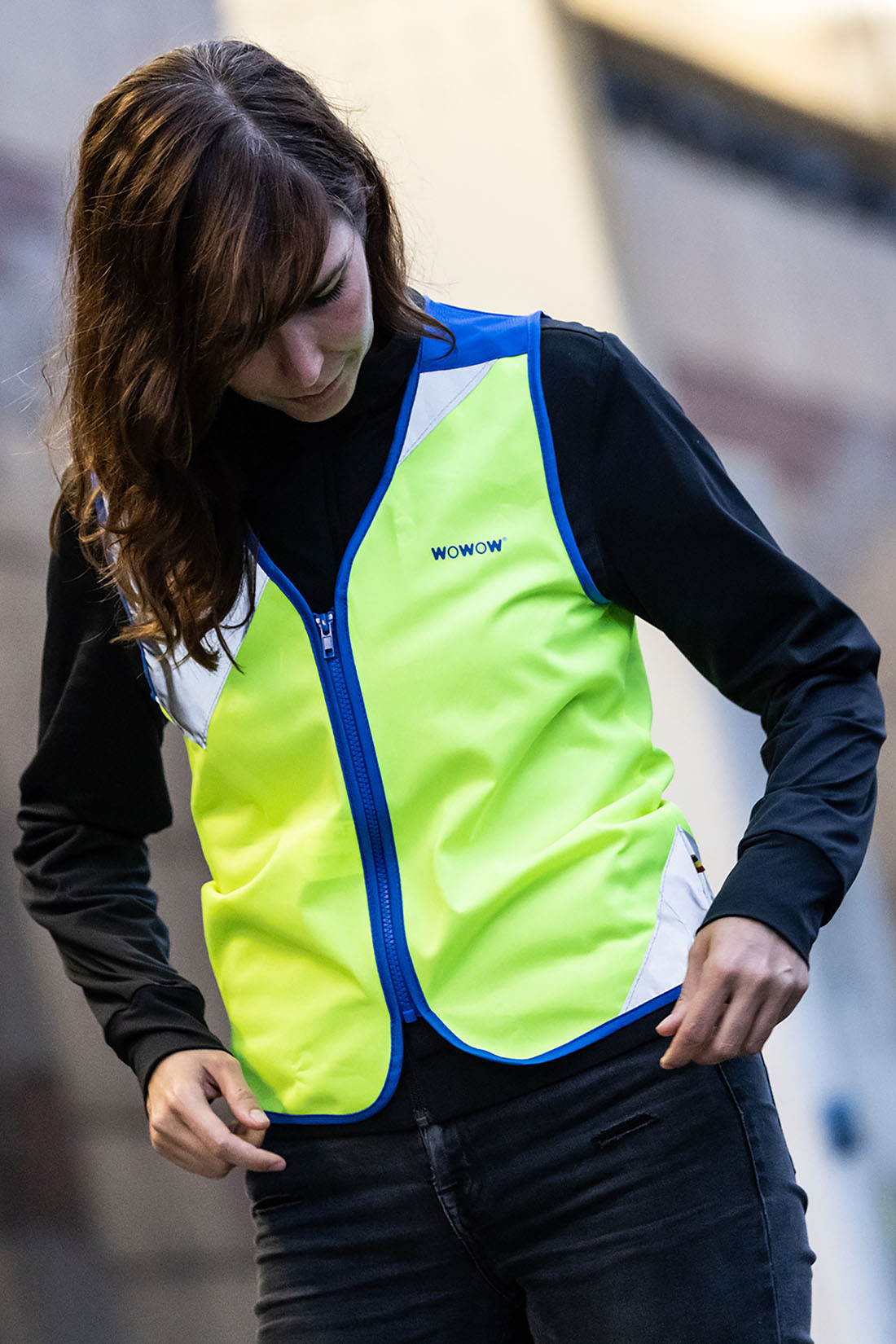 giacca-urbana-wowow-breezie-jacket-gialla-fluorescente-riflettente image 6