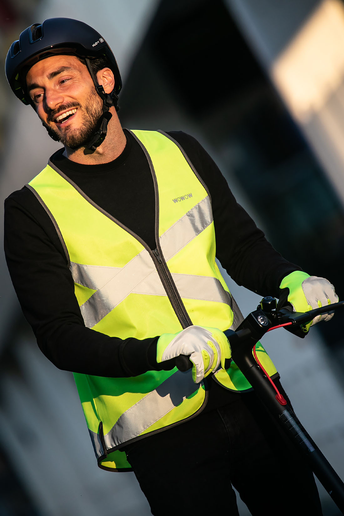 wowow-crossroad-giacca-gialla-fluorescente-collezione-urbana image 3